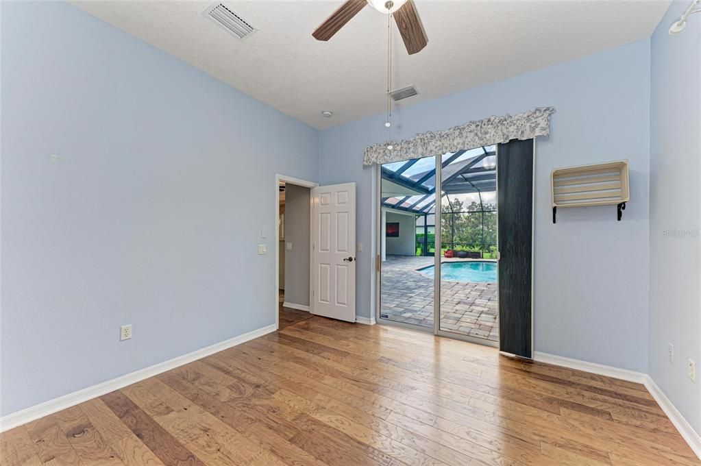 For Sale: $919,000 (4 beds, 3 baths, 2766 Square Feet)