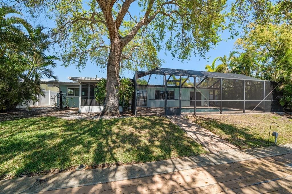 待售: $815,000 (2 贝兹, 2 浴室, 1484 平方英尺)