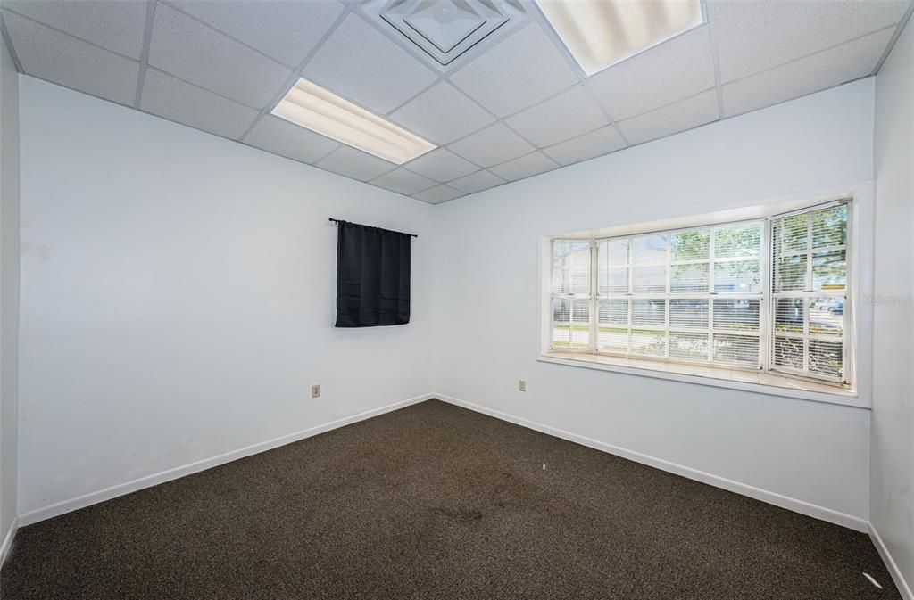 待售: $35,375 (0 贝兹, 0 浴室, 1415 平方英尺)