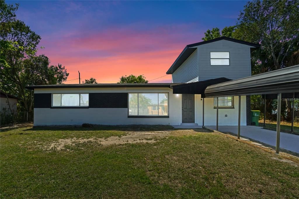 Recently Sold: $250,000 (3 beds, 1 baths, 1352 Square Feet)