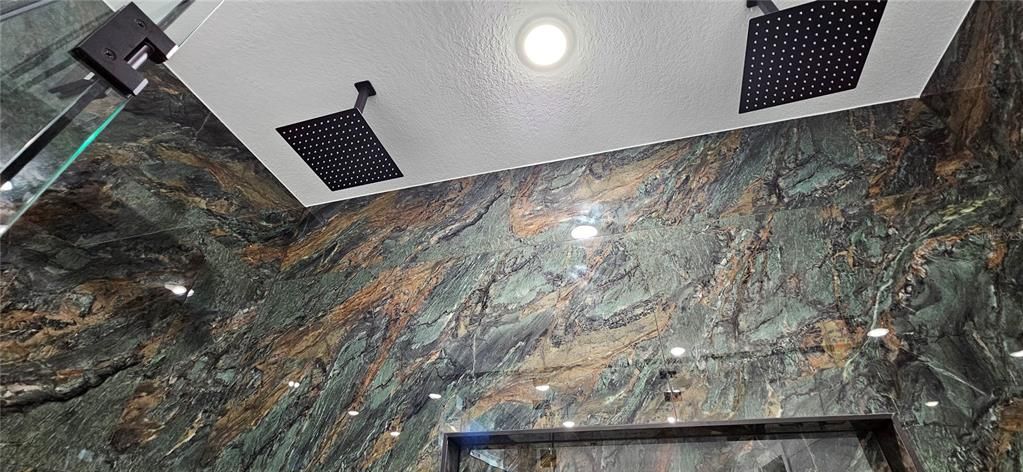 En Venta: $610,000 (4 camas, 3 baños, 2795 Pies cuadrados)