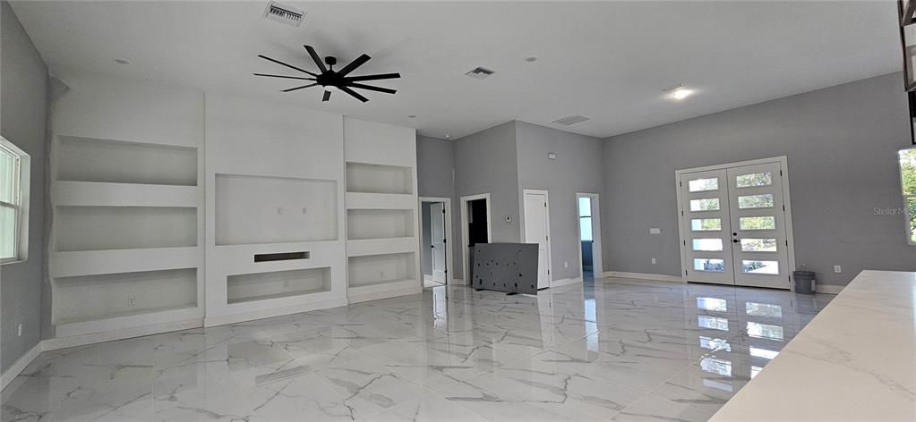 En Venta: $610,000 (4 camas, 3 baños, 2795 Pies cuadrados)