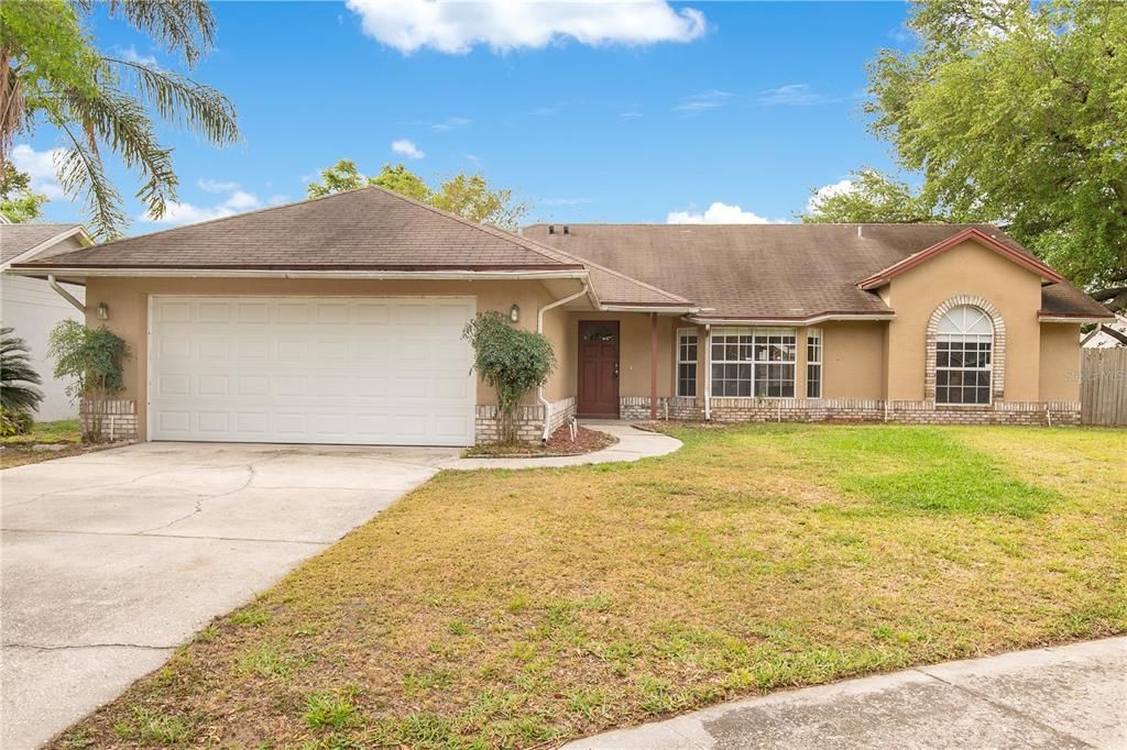 Vendido Recientemente: $349,900 (4 camas, 2 baños, 1767 Pies cuadrados)