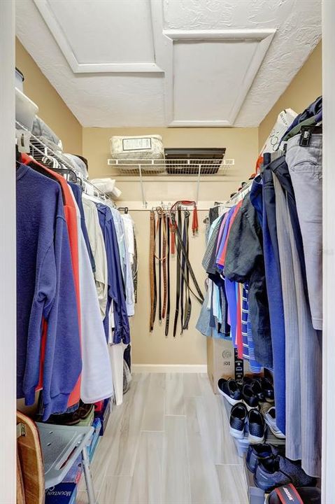 For Sale: $217,000 (2 beds, 2 baths, 1178 Square Feet)