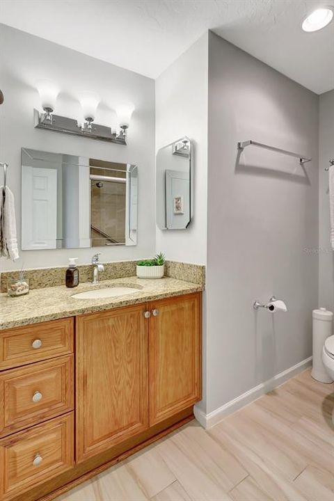 For Sale: $217,000 (2 beds, 2 baths, 1178 Square Feet)