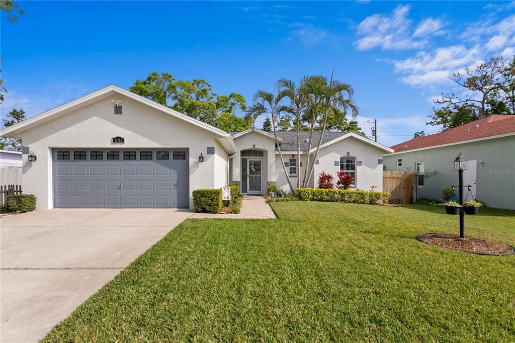 Recently Sold: $515,000 (3 beds, 2 baths, 1292 Square Feet)