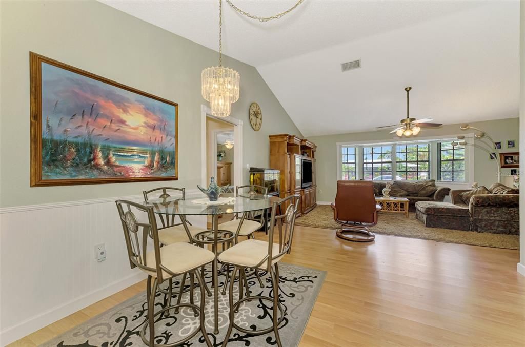 For Sale: $449,700 (3 beds, 2 baths, 1948 Square Feet)