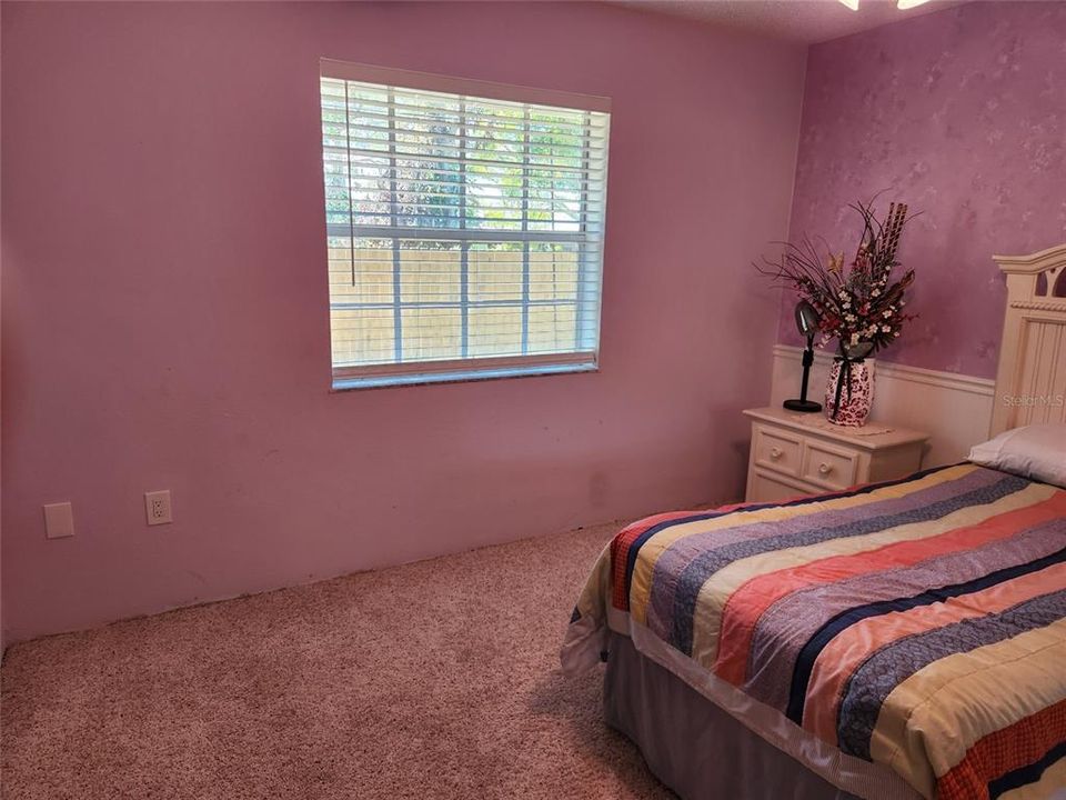 For Sale: $449,700 (3 beds, 2 baths, 1948 Square Feet)