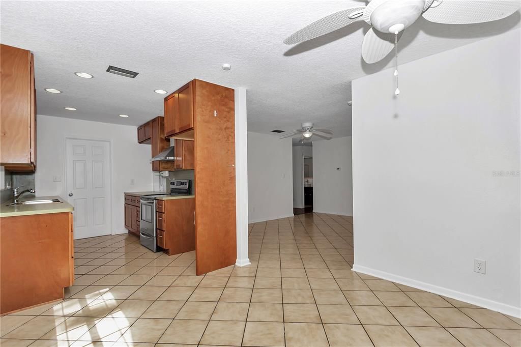 For Sale: $529,000 (3 beds, 3 baths, 3635 Square Feet)