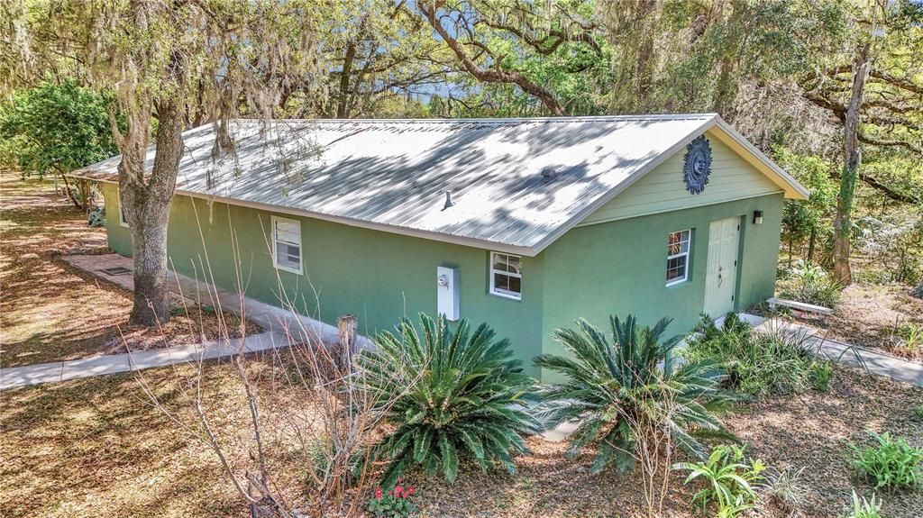 For Sale: $529,000 (3 beds, 3 baths, 3635 Square Feet)