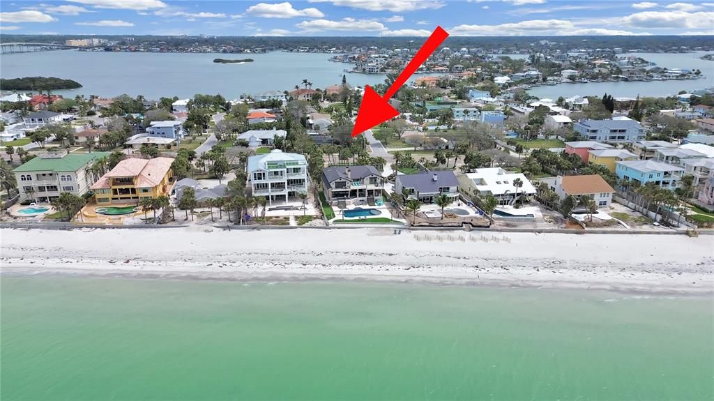 最近售出: $750,000 (2 贝兹, 2 浴室, 1884 平方英尺)