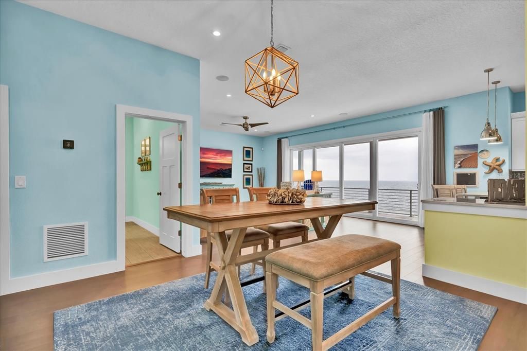 待售: $3,100,000 (4 贝兹, 3 浴室, 3160 平方英尺)