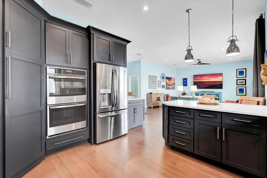 待售: $3,100,000 (4 贝兹, 3 浴室, 3160 平方英尺)