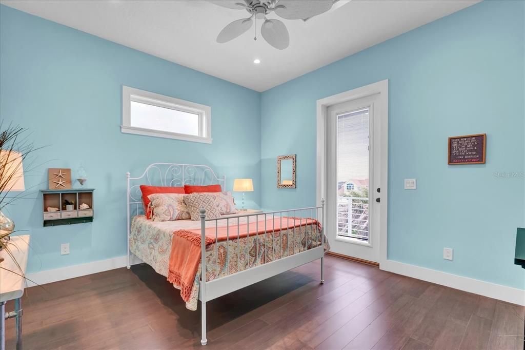 待售: $3,100,000 (4 贝兹, 3 浴室, 3160 平方英尺)