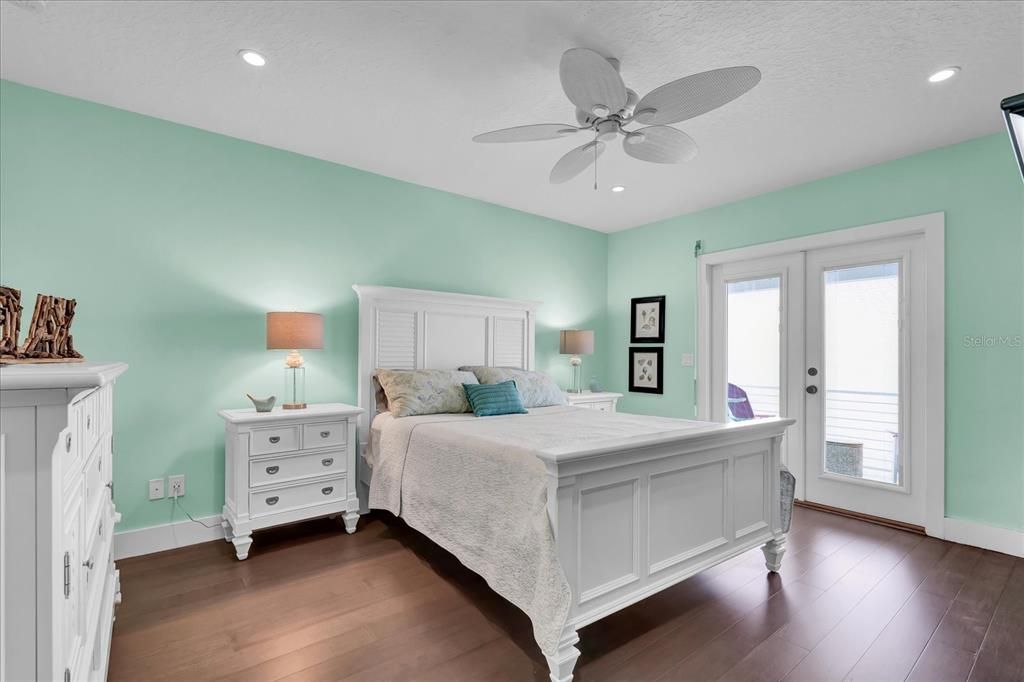 待售: $3,100,000 (4 贝兹, 3 浴室, 3160 平方英尺)