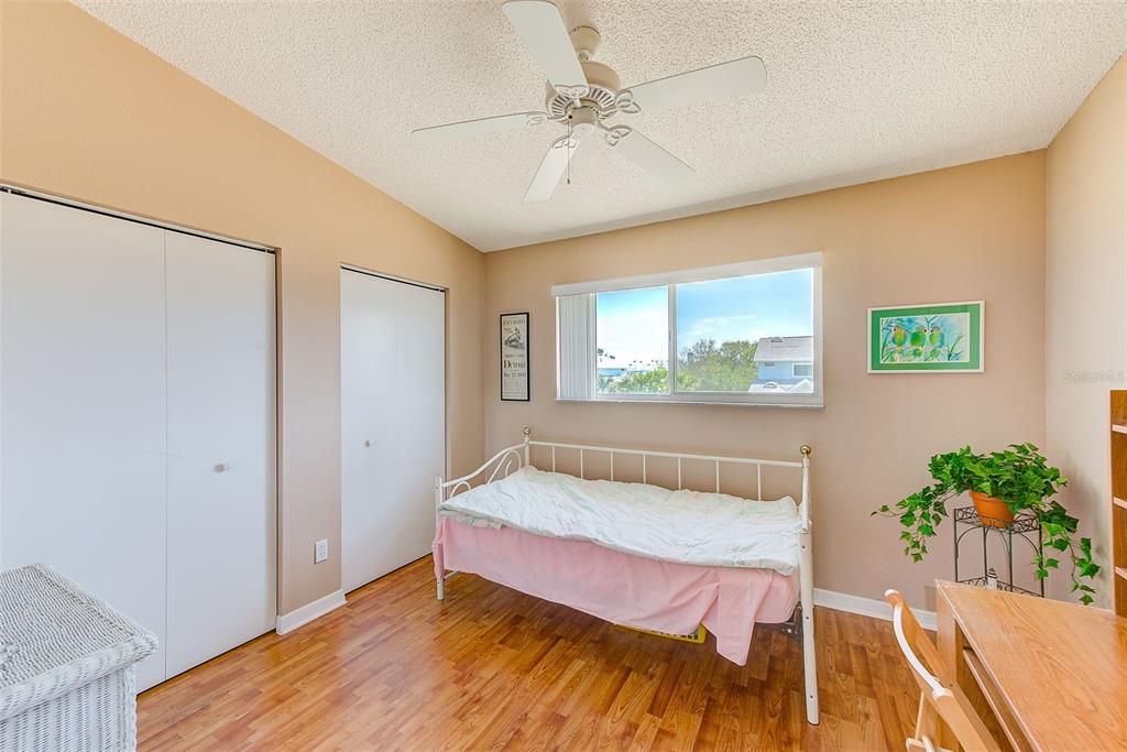 待售: $524,900 (3 贝兹, 2 浴室, 1566 平方英尺)