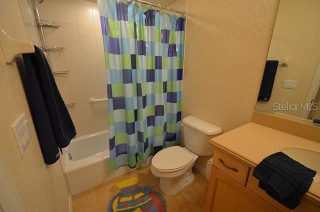 出租: $3,600 (2 贝兹, 2 浴室, 1235 平方英尺)