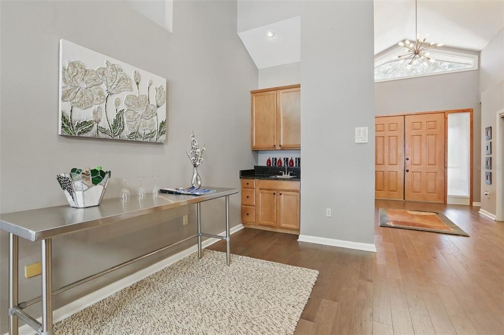 待售: $720,000 (3 贝兹, 3 浴室, 3390 平方英尺)