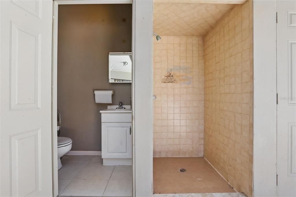 待售: $720,000 (3 贝兹, 3 浴室, 3390 平方英尺)