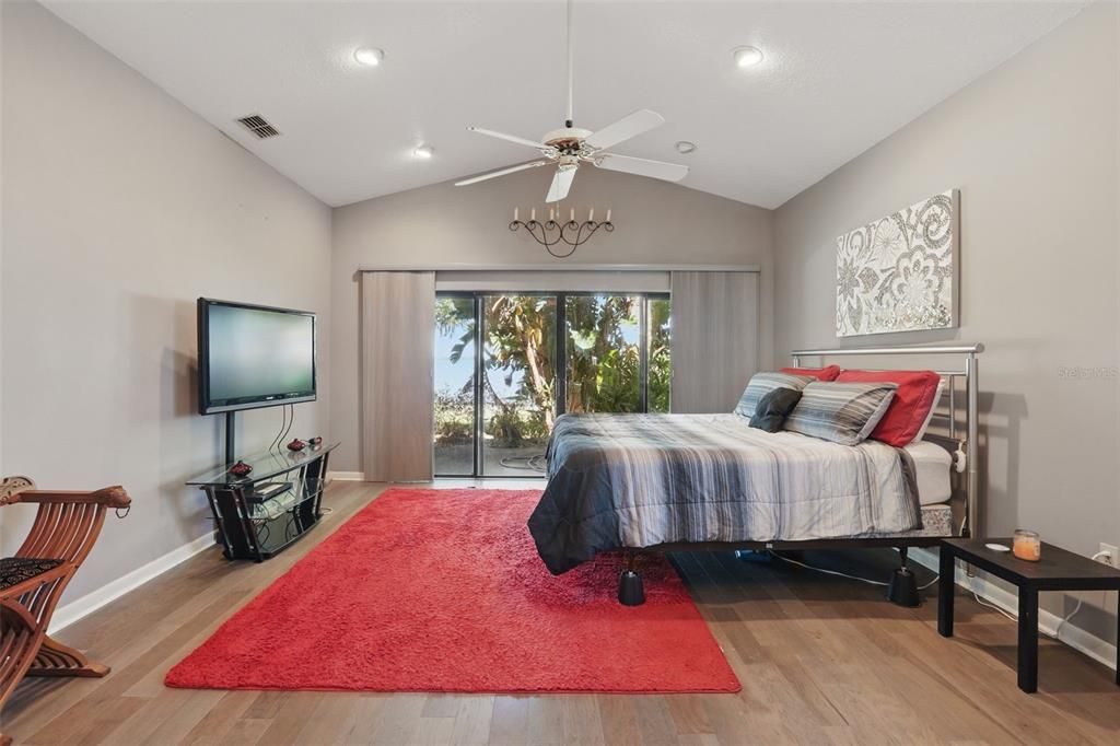 待售: $720,000 (3 贝兹, 3 浴室, 3390 平方英尺)