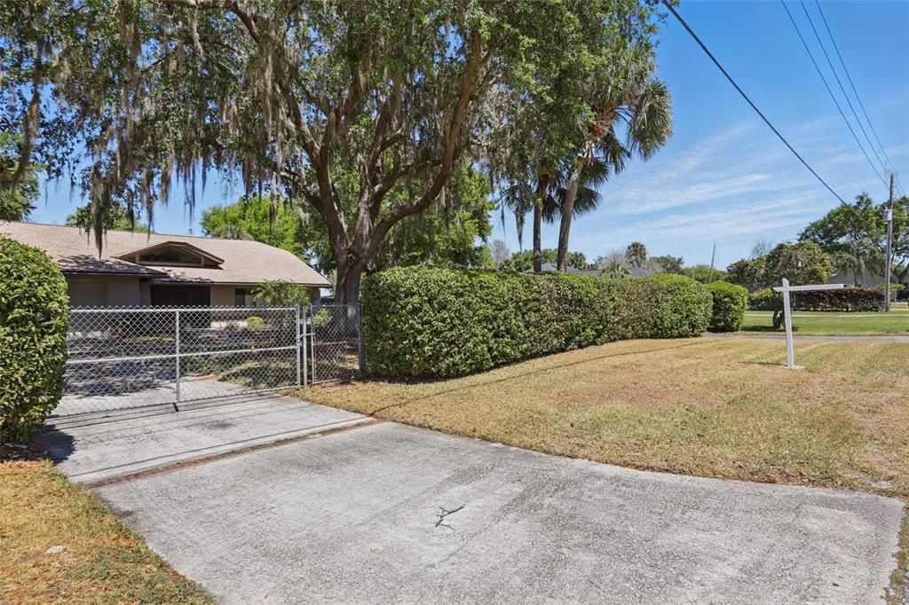 待售: $720,000 (3 贝兹, 3 浴室, 3390 平方英尺)