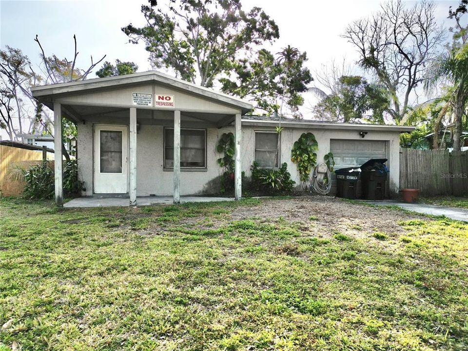 Recently Sold: $190,000 (2 beds, 1 baths, 808 Square Feet)