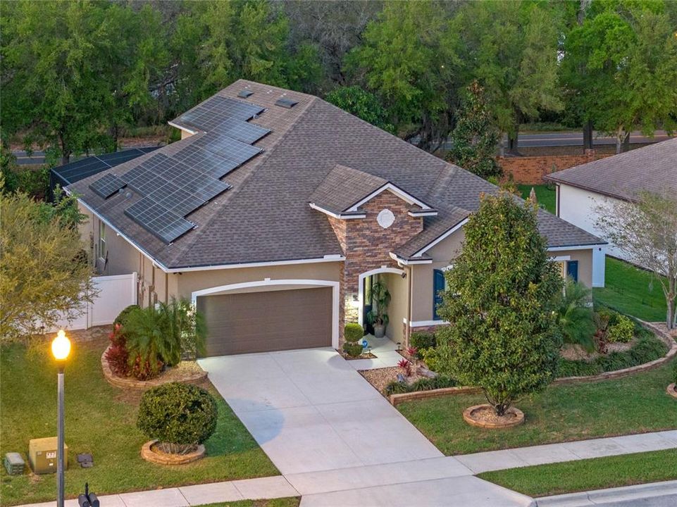 最近售出: $750,000 (4 贝兹, 3 浴室, 3371 平方英尺)