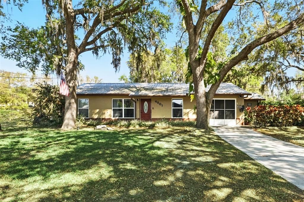 最近售出: $350,000 (3 贝兹, 2 浴室, 1064 平方英尺)