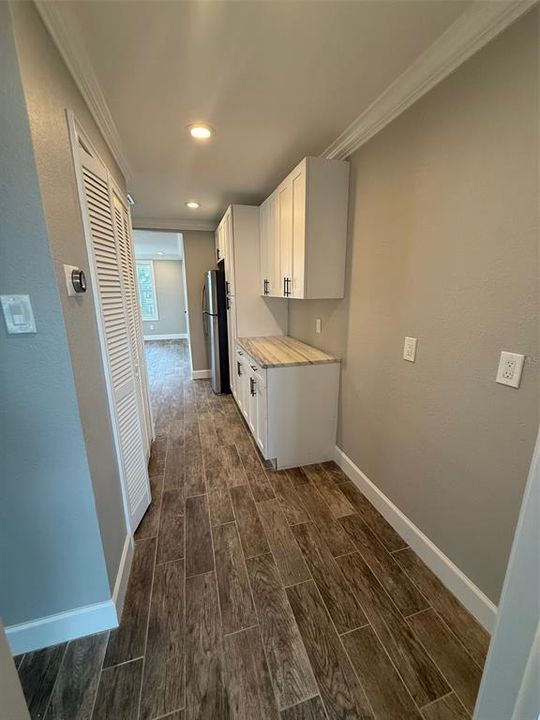 For Rent: $2,300 (2 beds, 1 baths, 600 Square Feet)
