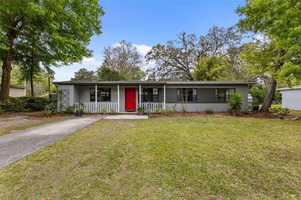 Recently Sold: $244,900 (3 beds, 1 baths, 1325 Square Feet)