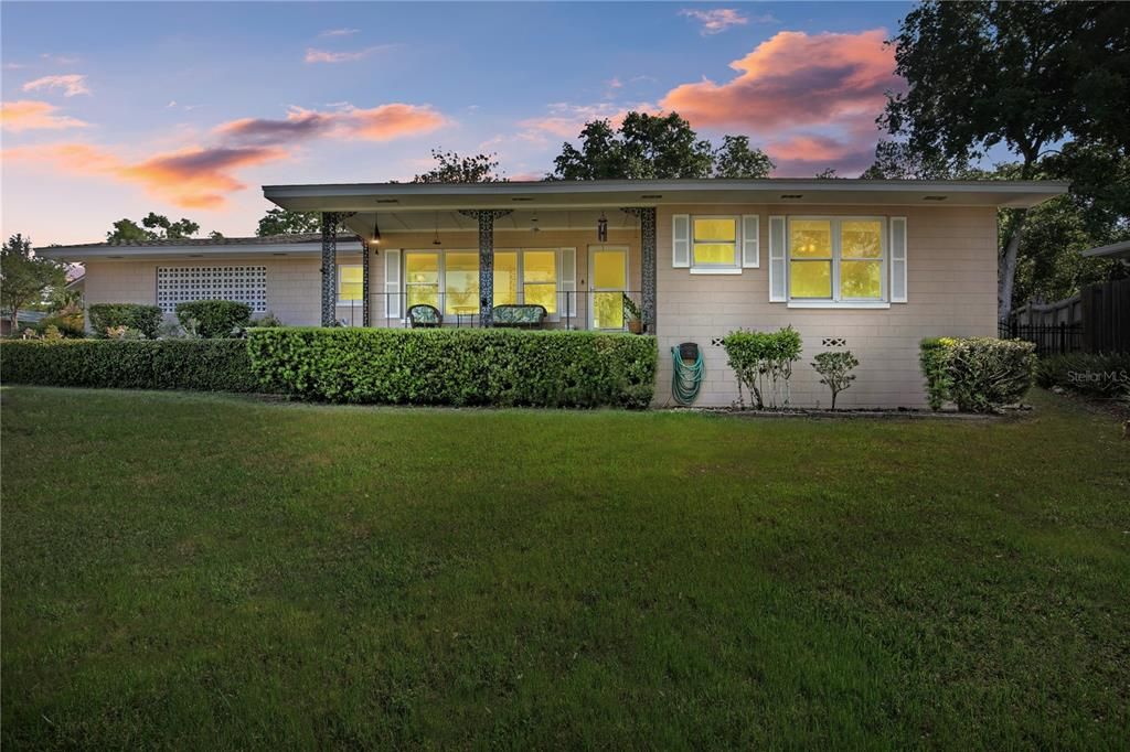 Recently Sold: $344,000 (2 beds, 2 baths, 1741 Square Feet)