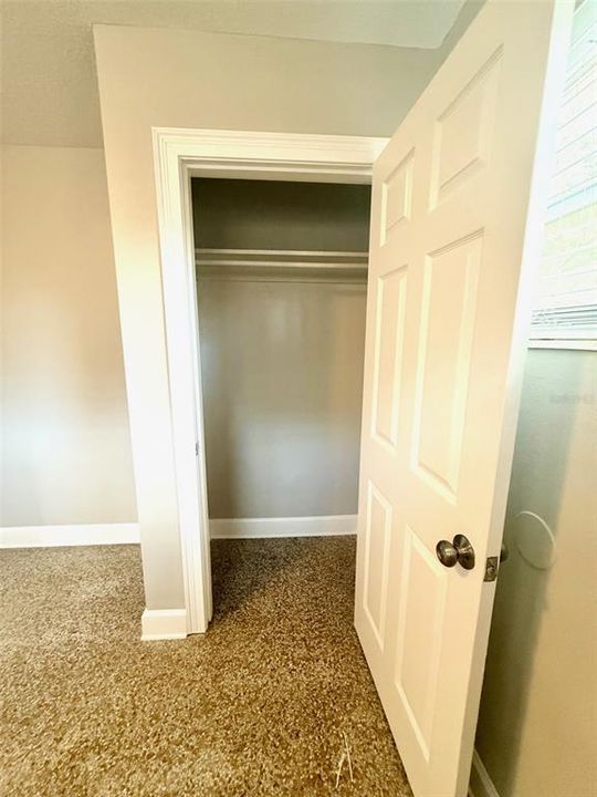 В аренду: $2,300 (2 спален, 1 ванн, 600 Квадратных фут)