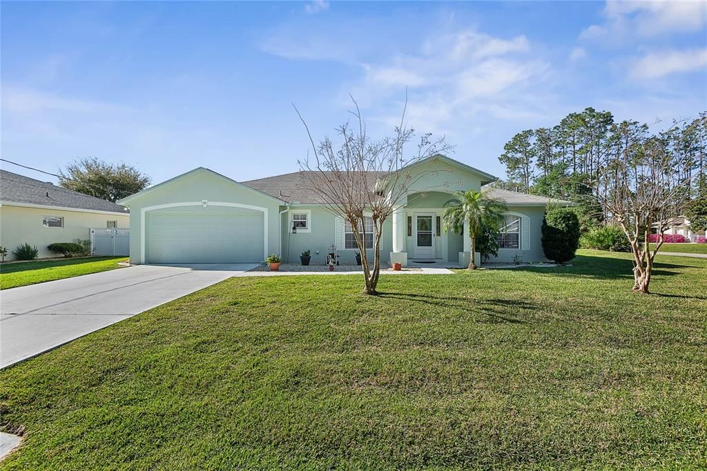 Recently Sold: $324,900 (4 beds, 2 baths, 2212 Square Feet)