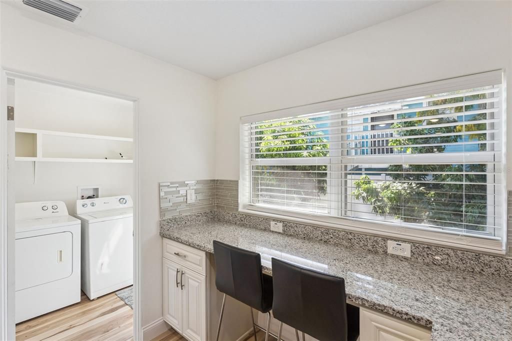 For Sale: $549,000 (2 beds, 2 baths, 1429 Square Feet)