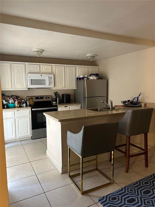 Activo con contrato: $210,000 (2 camas, 2 baños, 1285 Pies cuadrados)