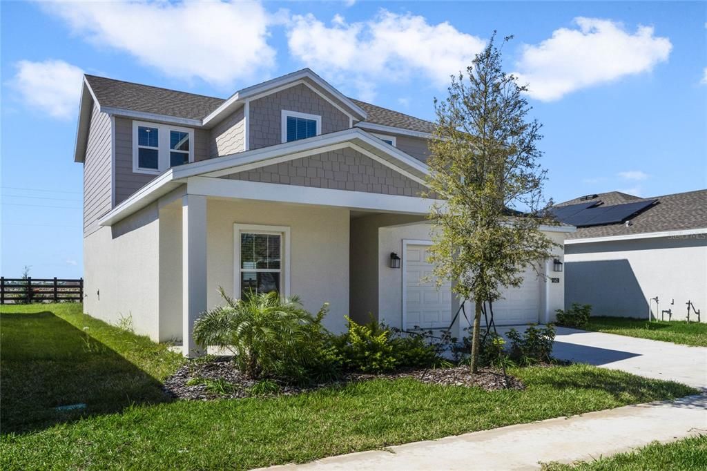 For Sale: $305,000 (4 beds, 3 baths, 2081 Square Feet)