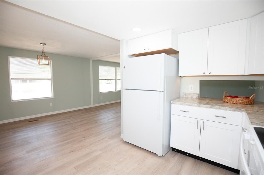 En Venta: $167,900 (2 camas, 2 baños, 1332 Pies cuadrados)