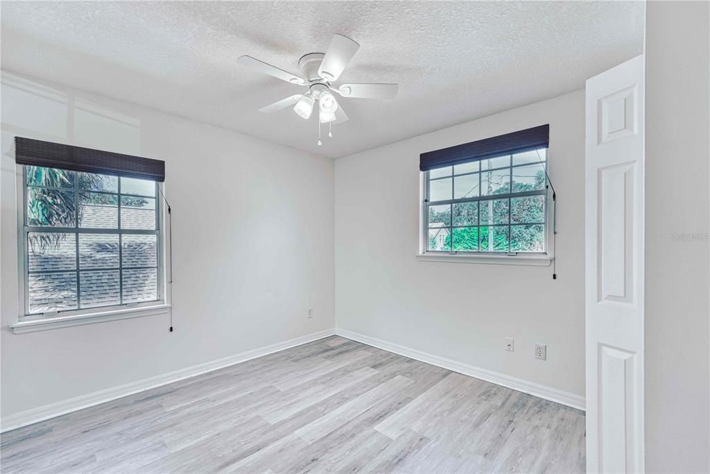 待售: $589,000 (3 贝兹, 2 浴室, 1284 平方英尺)