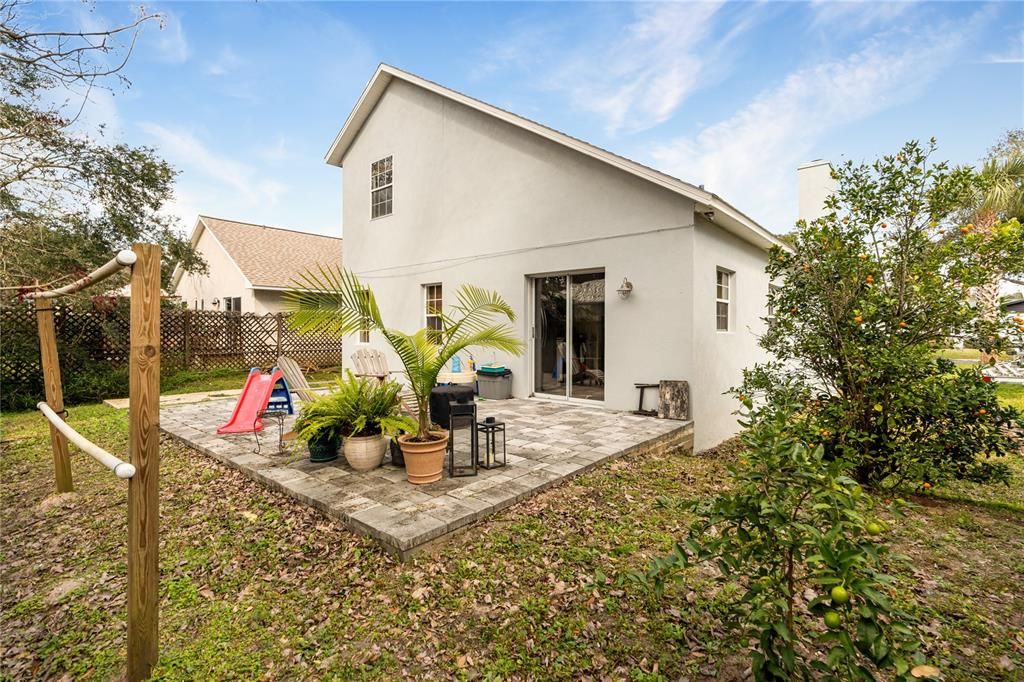 待售: $589,000 (3 贝兹, 2 浴室, 1284 平方英尺)