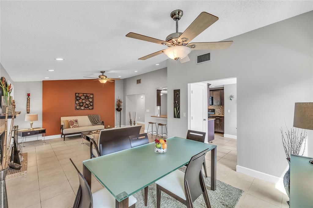 For Sale: $575,000 (4 beds, 3 baths, 1950 Square Feet)