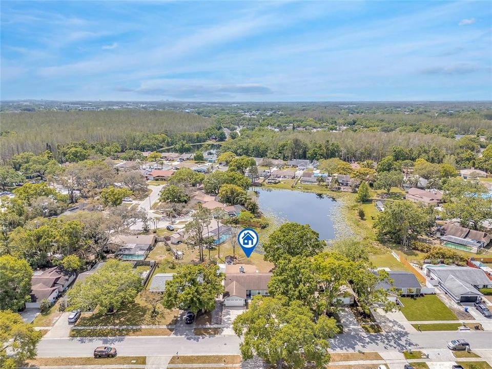 For Sale: $575,000 (4 beds, 3 baths, 1950 Square Feet)