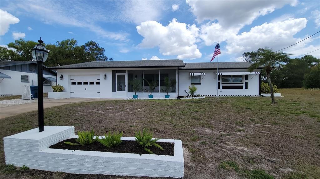 Recently Sold: $265,000 (3 beds, 2 baths, 1744 Square Feet)