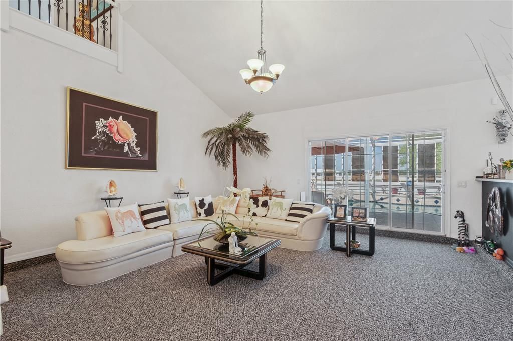 На продажу: $3,500,000 (5 спален, 5 ванн, 5472 Квадратных фут)