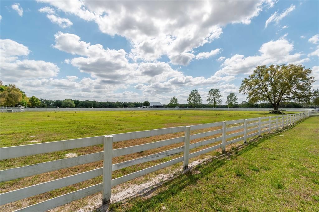 На продажу: $3,500,000 (5 спален, 5 ванн, 5472 Квадратных фут)