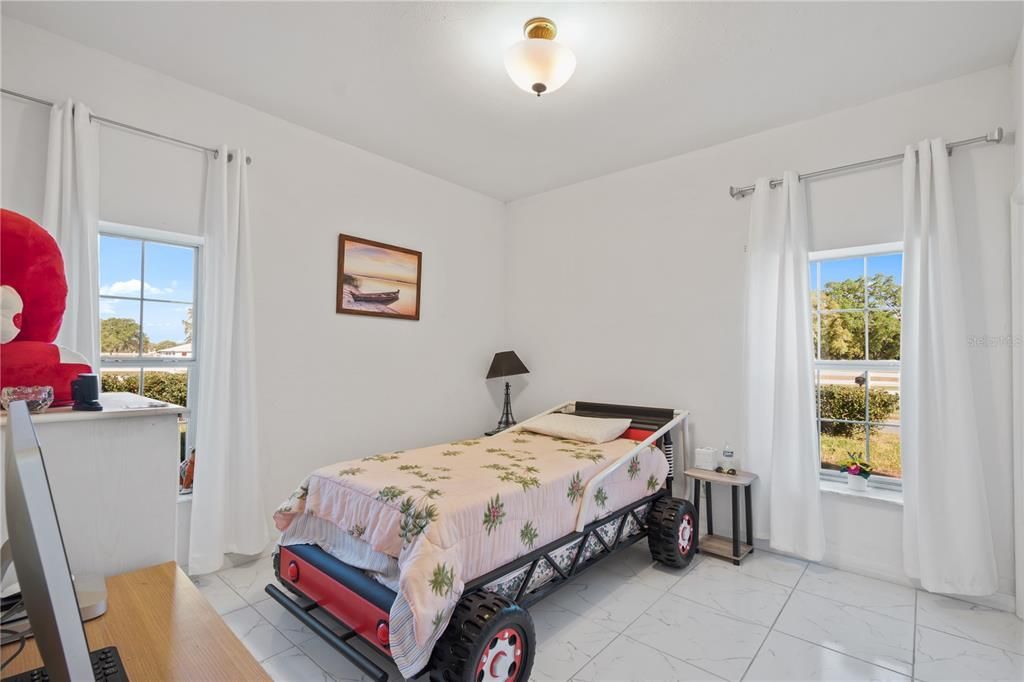 На продажу: $3,500,000 (5 спален, 5 ванн, 5472 Квадратных фут)