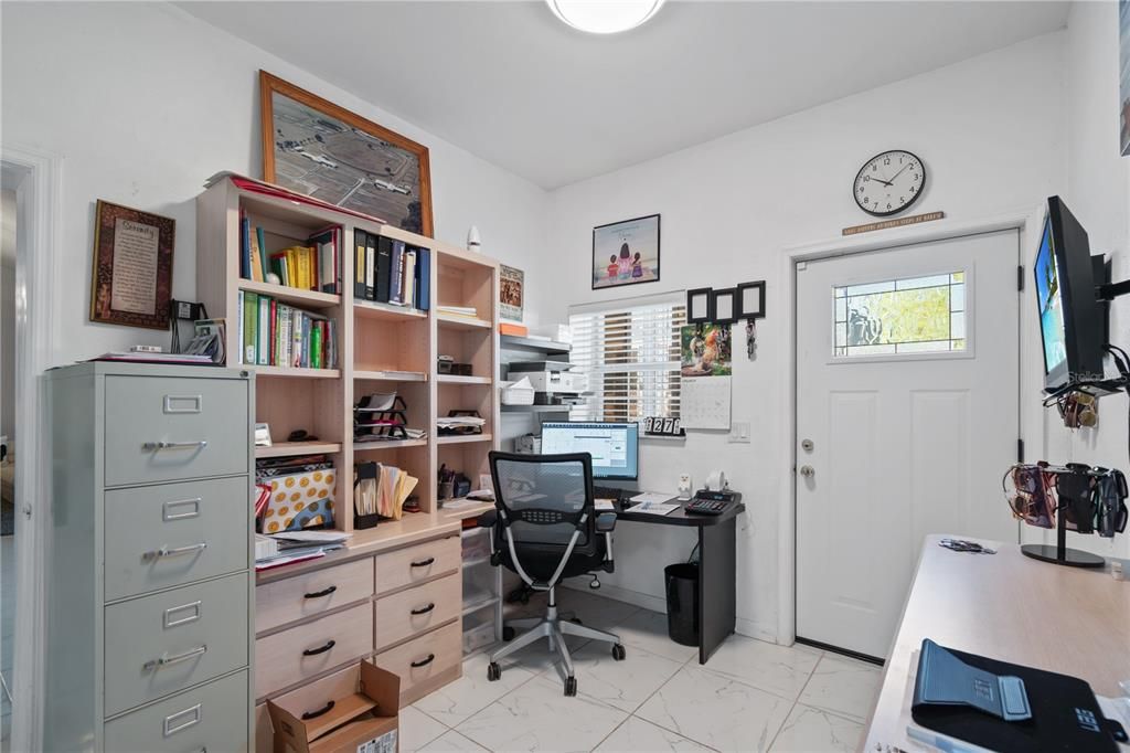 На продажу: $3,500,000 (5 спален, 5 ванн, 5472 Квадратных фут)