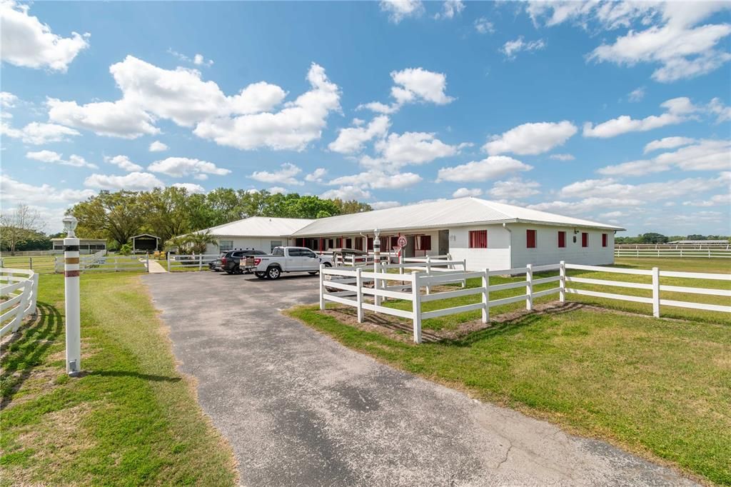 На продажу: $3,500,000 (5 спален, 5 ванн, 5472 Квадратных фут)