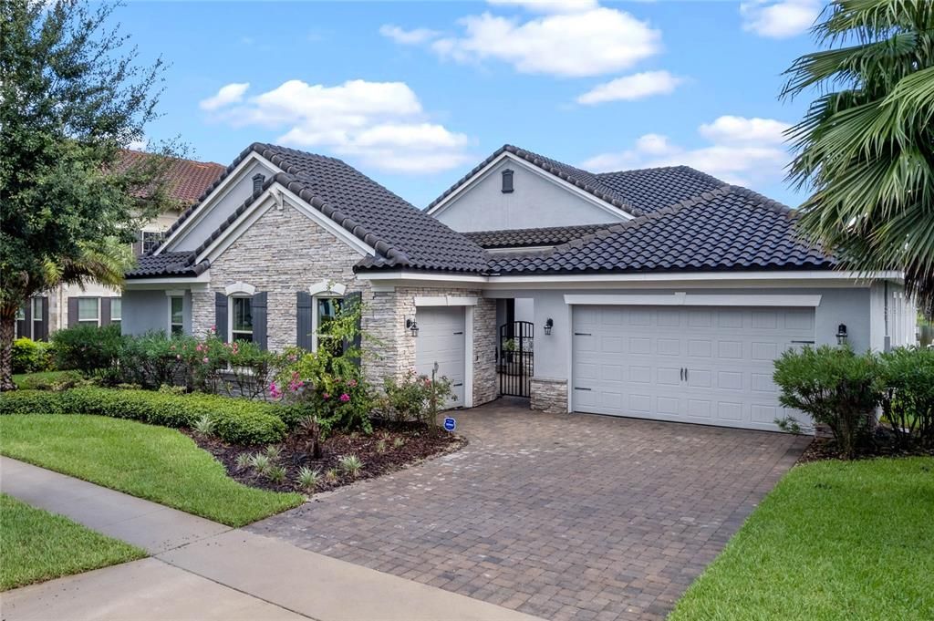 Recently Rented: $6,495 (4 beds, 4 baths, 3493 Square Feet)