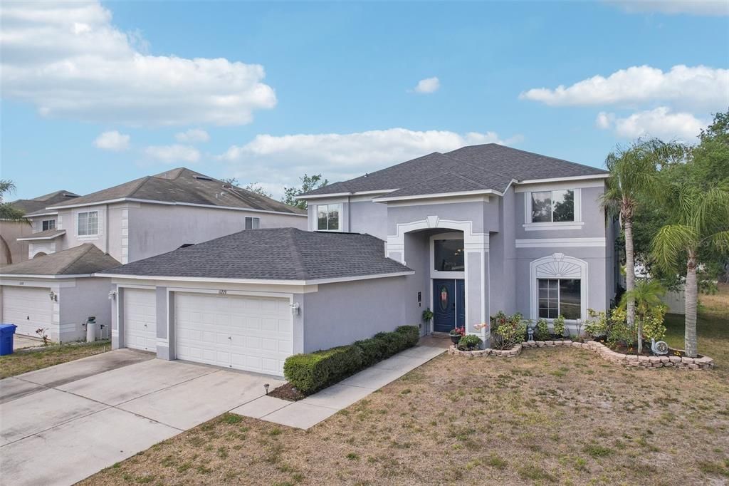 Недавно продано: $459,900 (4 спален, 2 ванн, 2995 Квадратных фут)