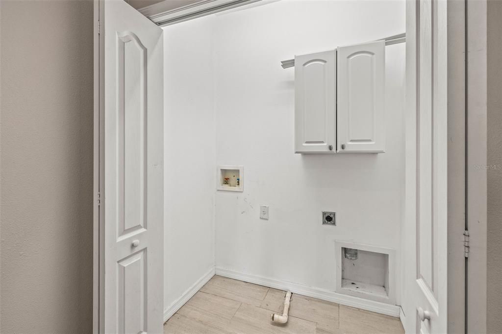 待售: $225,000 (3 贝兹, 2 浴室, 1513 平方英尺)